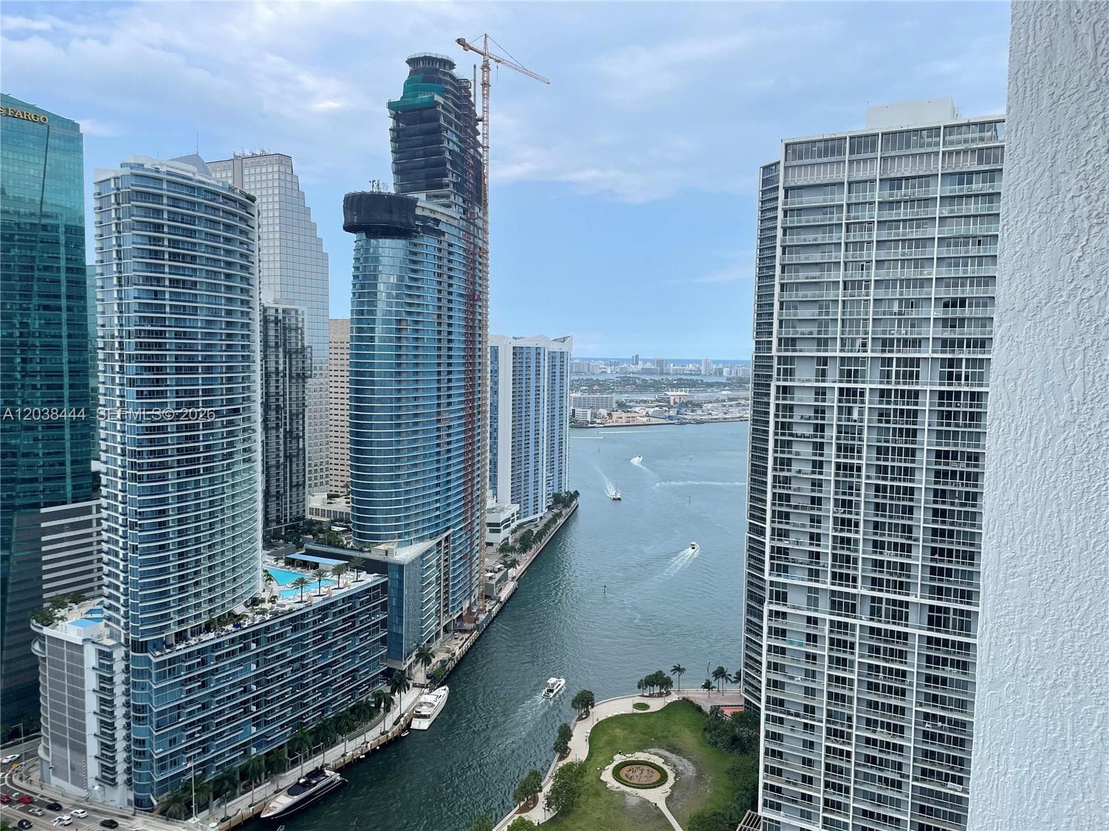55 SE 6th St # Ph4307, Miami, FL 33131 photo 3