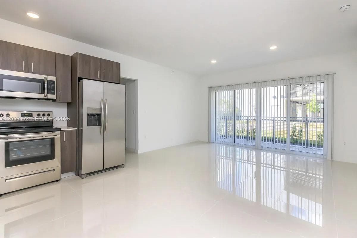 25850 SW 140th Ct # 7-108, Homestead, FL 33032 photo 5