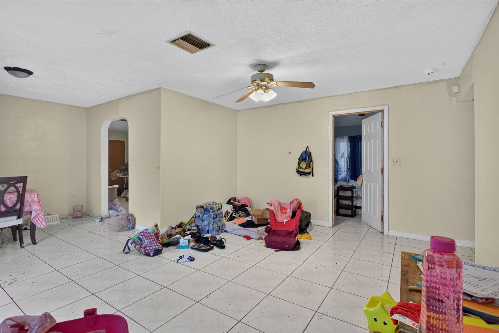 4390 NW 35th Avenue, Lauderdale Lakes FL 33309 photo 4