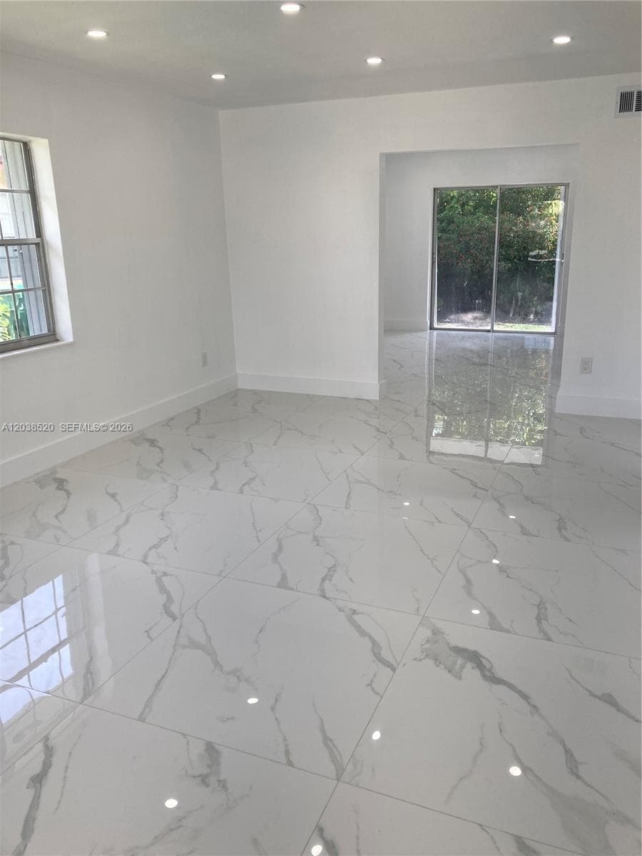 18765 SW 100th Ave # 18765, Cutler Bay FL 33157 photo 2