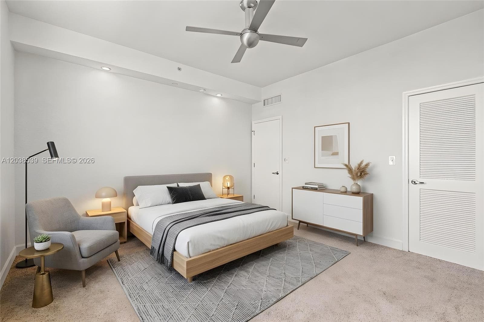 401 69th St, Miami Beach FL 33141 photo 2