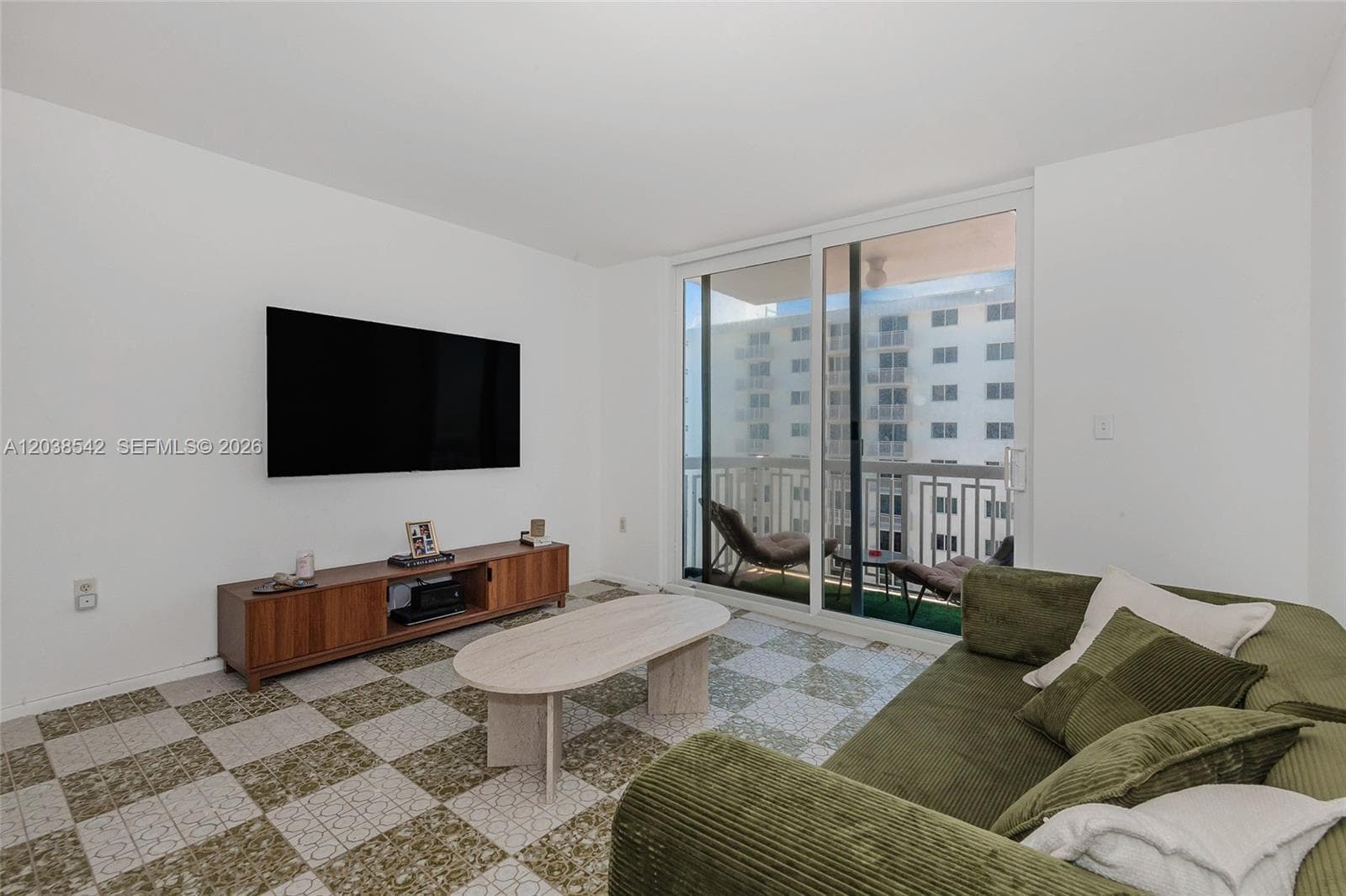 401 Ocean Dr # 810, Miami Beach FL 33139 photo 5