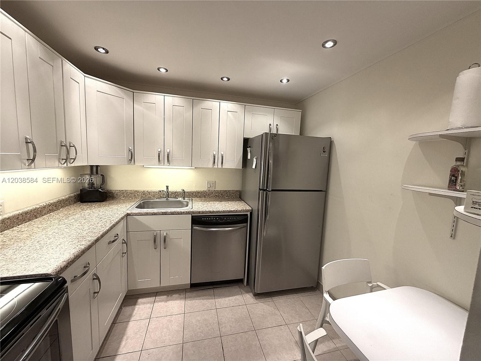 20335 W Country Club Dr # 1105, Aventura FL 33180 photo 5