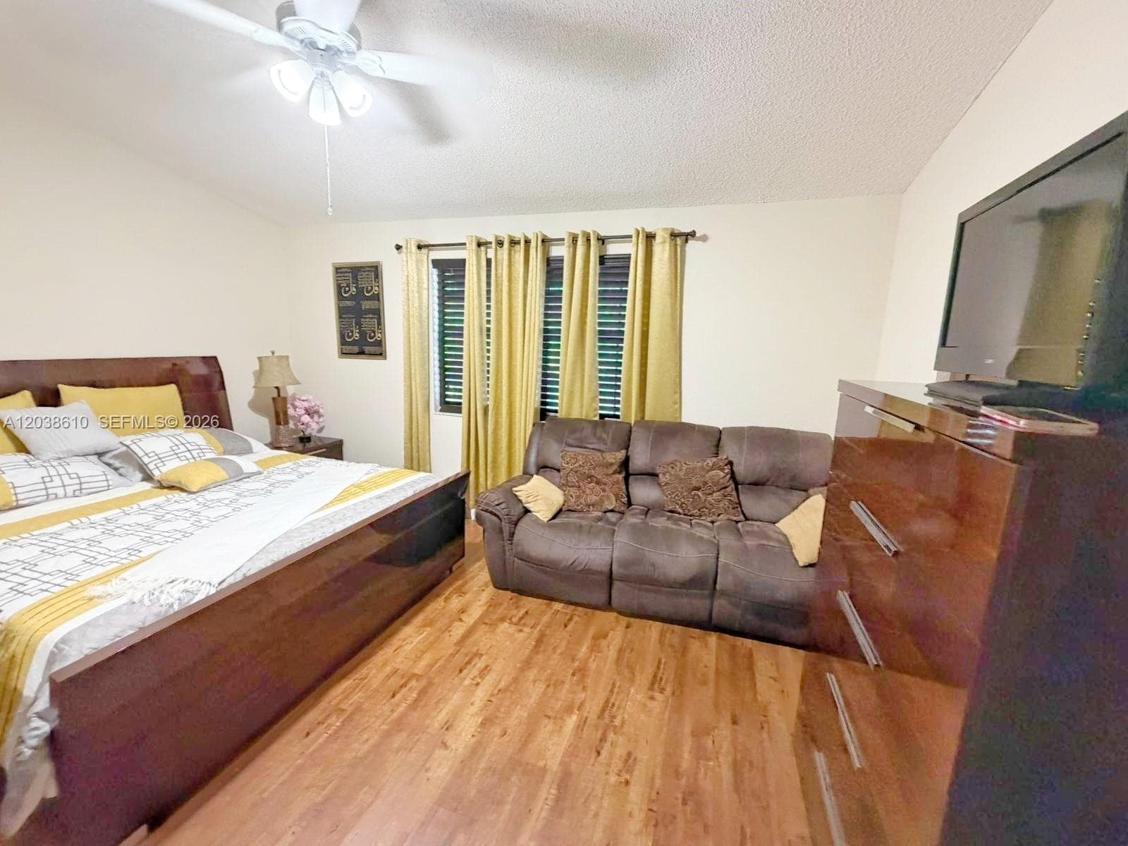 10877 NW 8th St, Pembroke Pines FL 33026 photo 5