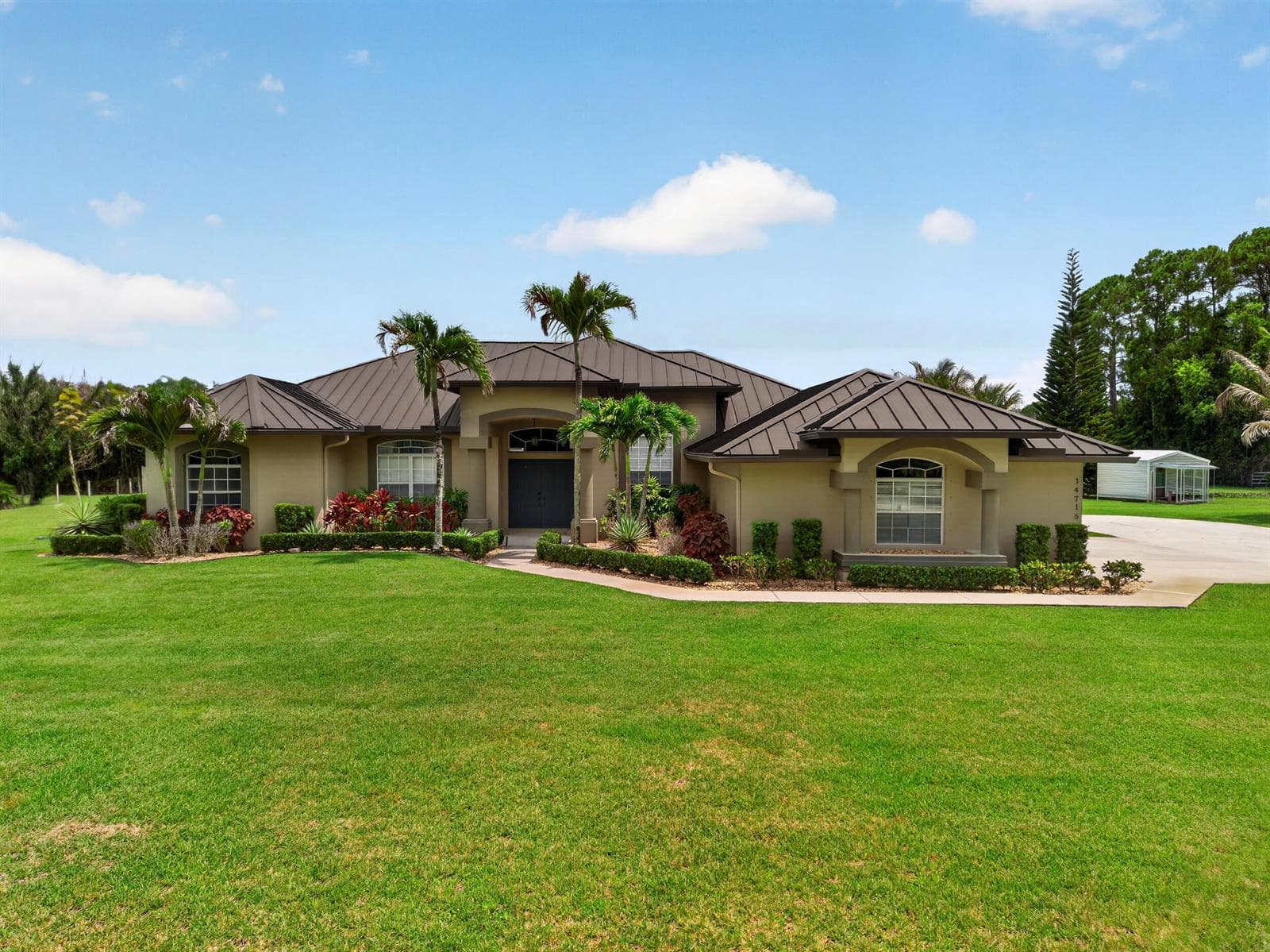 14716 83rd Lane N, Loxahatchee FL 33470 photo 2
