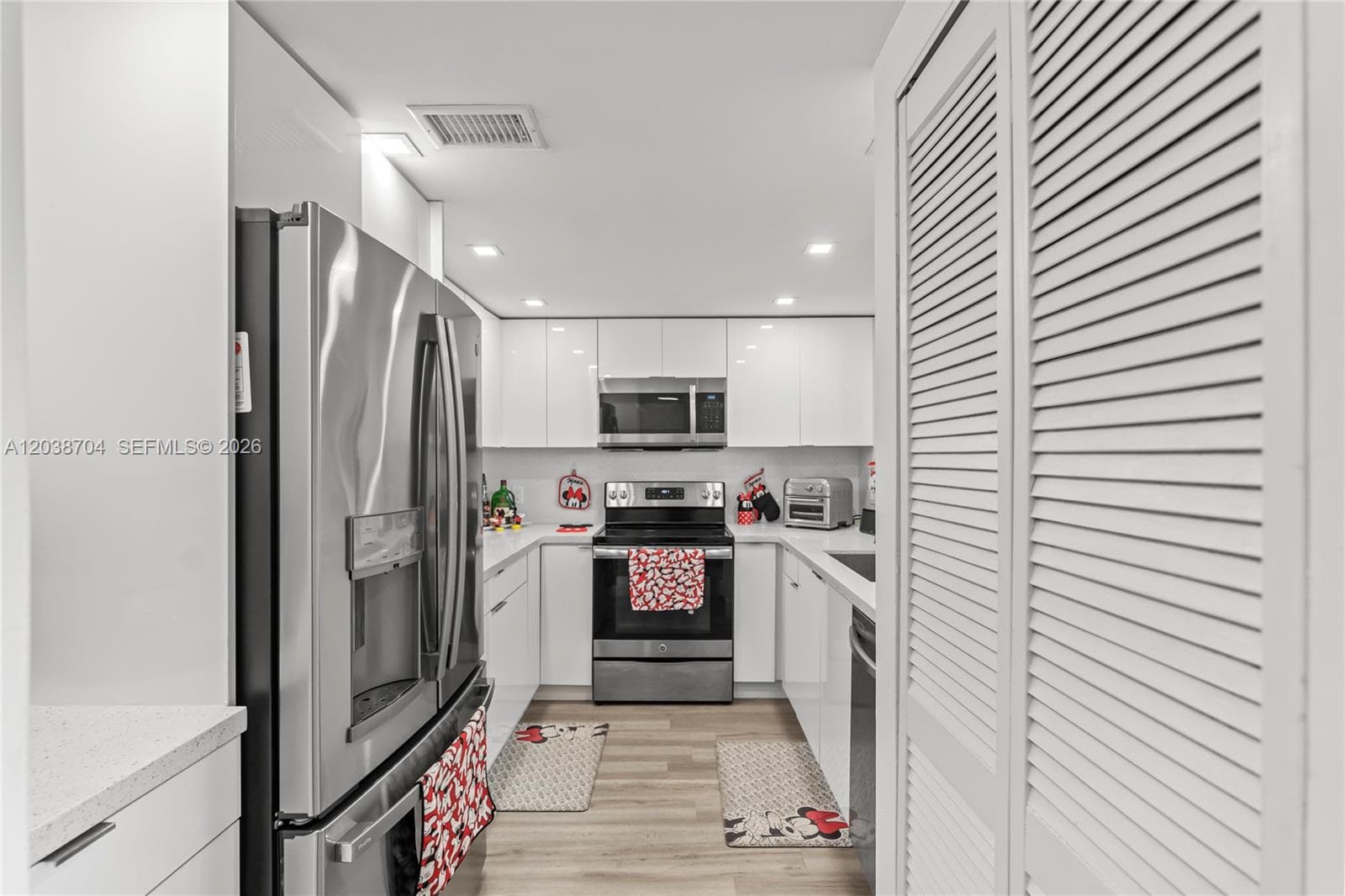 2055 SW 122nd Ave # 326, Miami FL 33175 photo 3