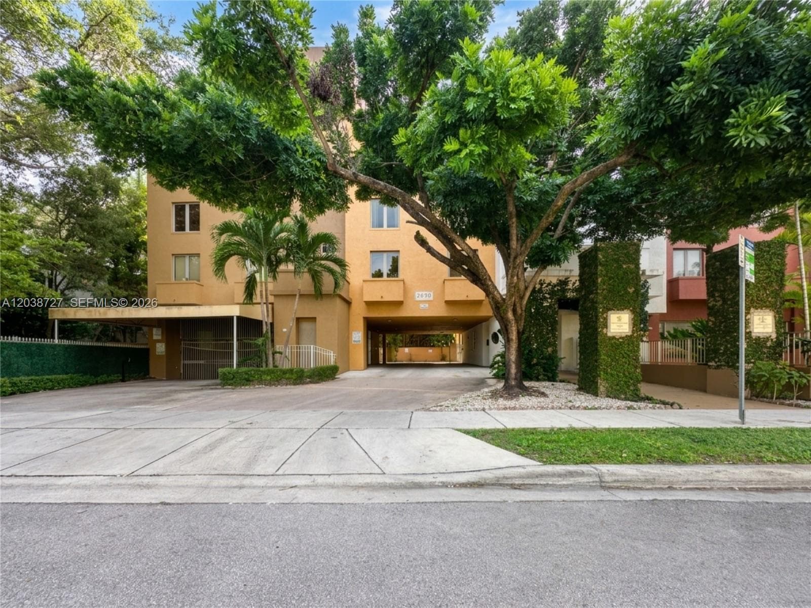 2630 SW 28th St # 44, Miami FL 33133 photo 2
