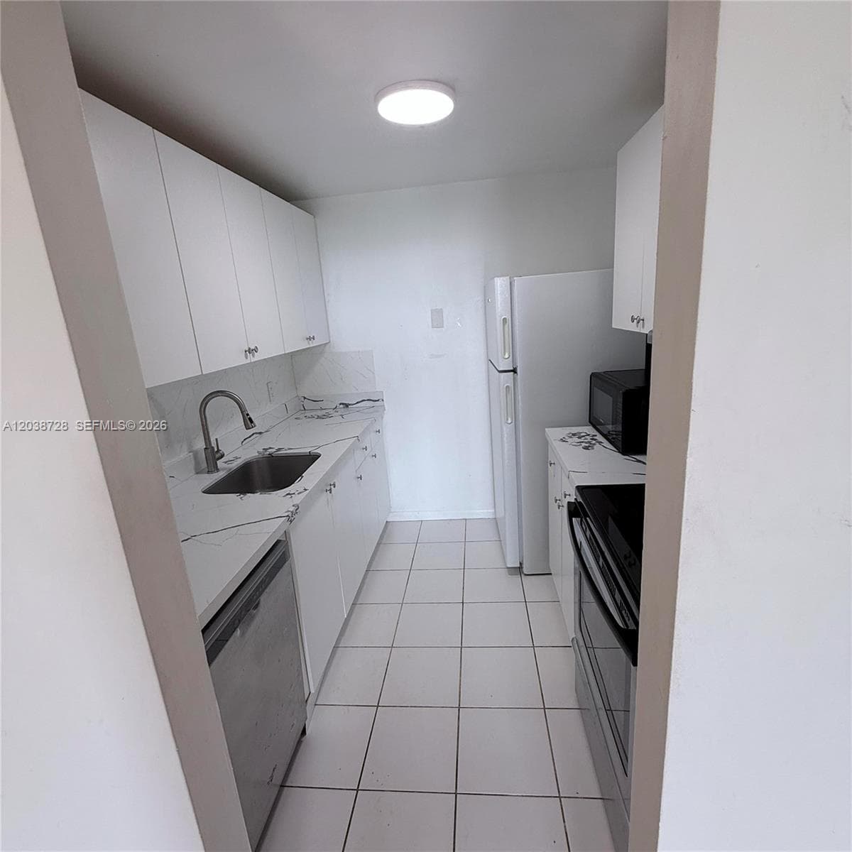 2350 NE 135th St # 802, North Miami FL 33181 photo 5