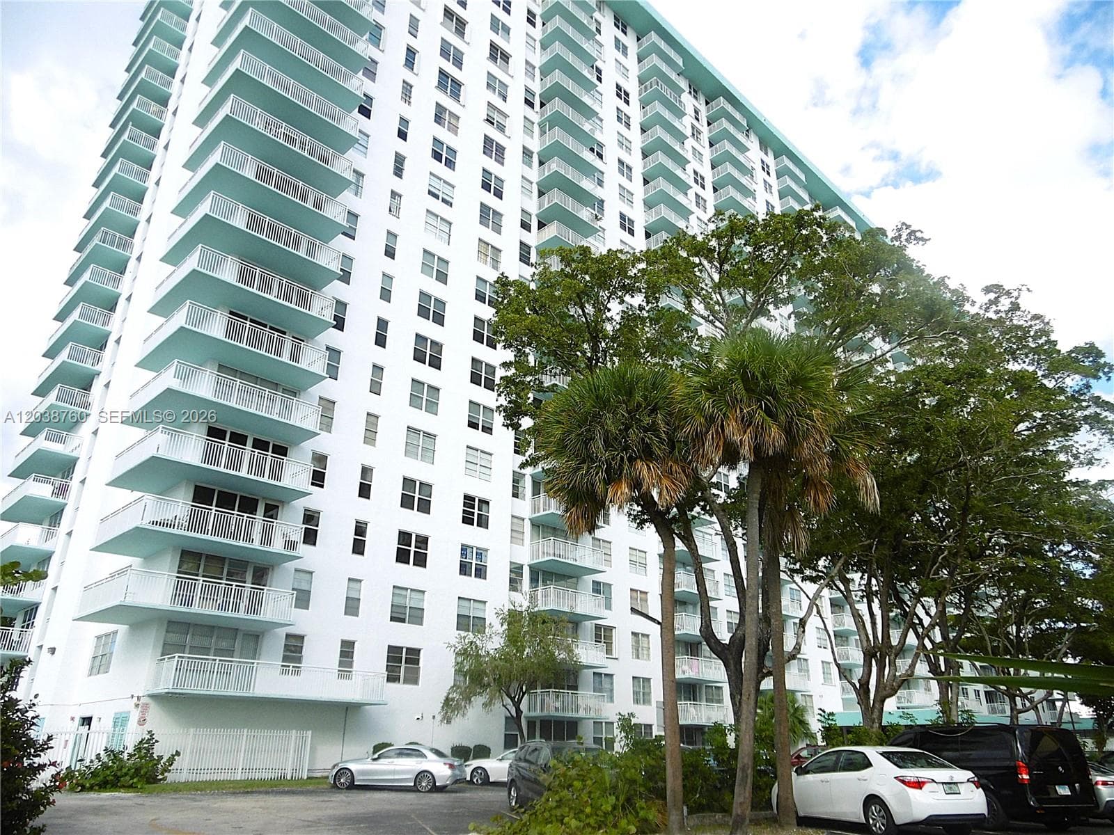 301 174th St, Sunny Isles Beach FL 33160 photo 3