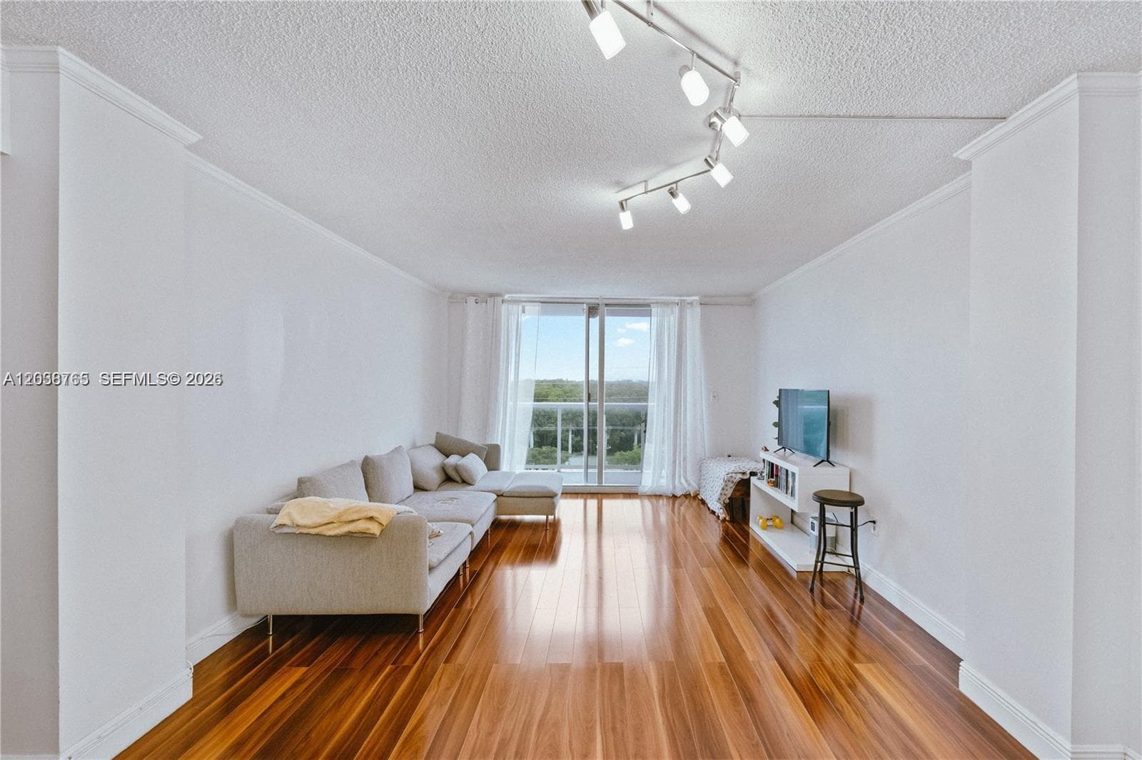 2841 NE 163rd St # 704, North Miami Beach FL 33160 photo 5