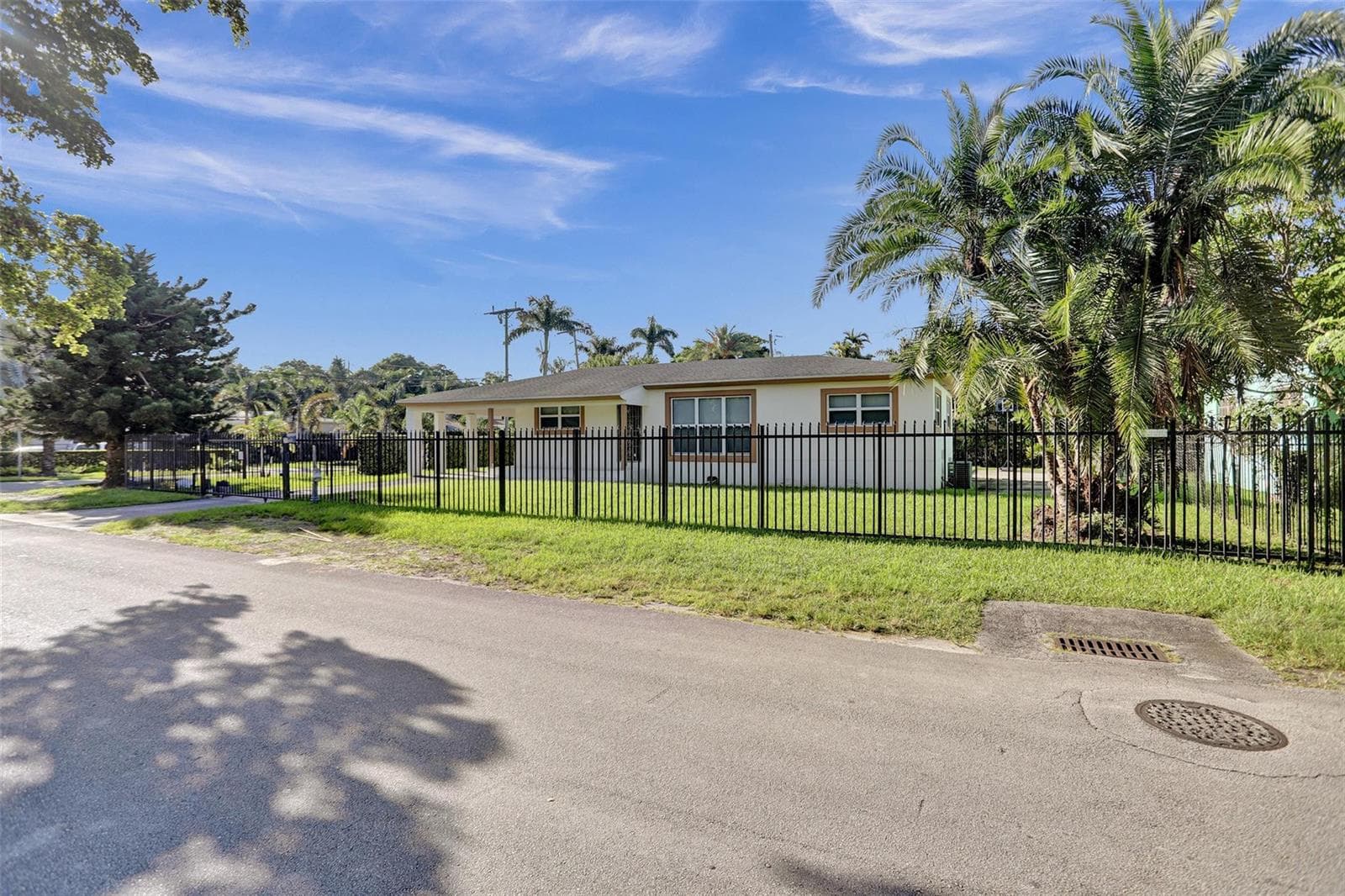 30 NE 139th Street, Miami FL 33161 photo 4
