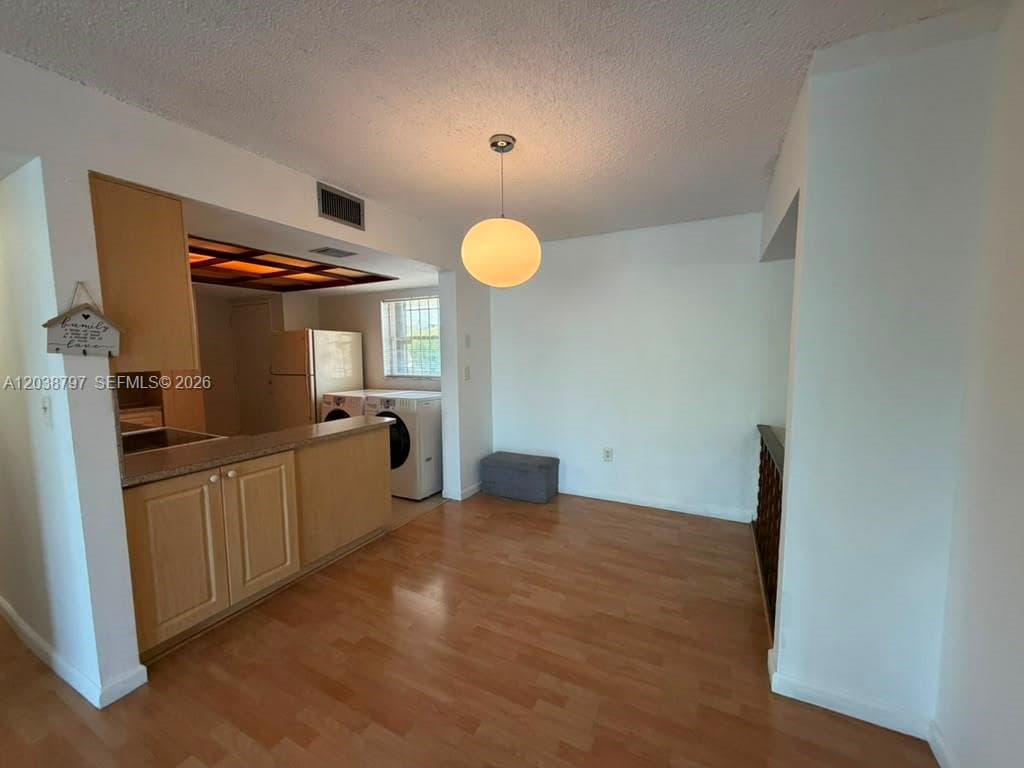 8775 Park Blvd # 318, Miami, FL 33172 photo 3