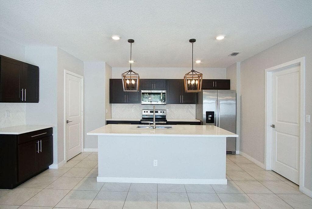 3909 SE Lee Street, Stuart FL 34997 photo 5