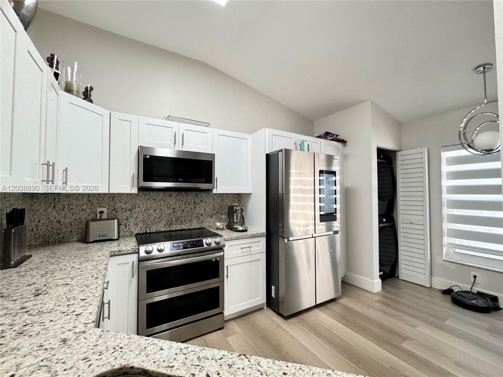 1480 Sweetbay Way, Hollywood FL 33019 photo 5