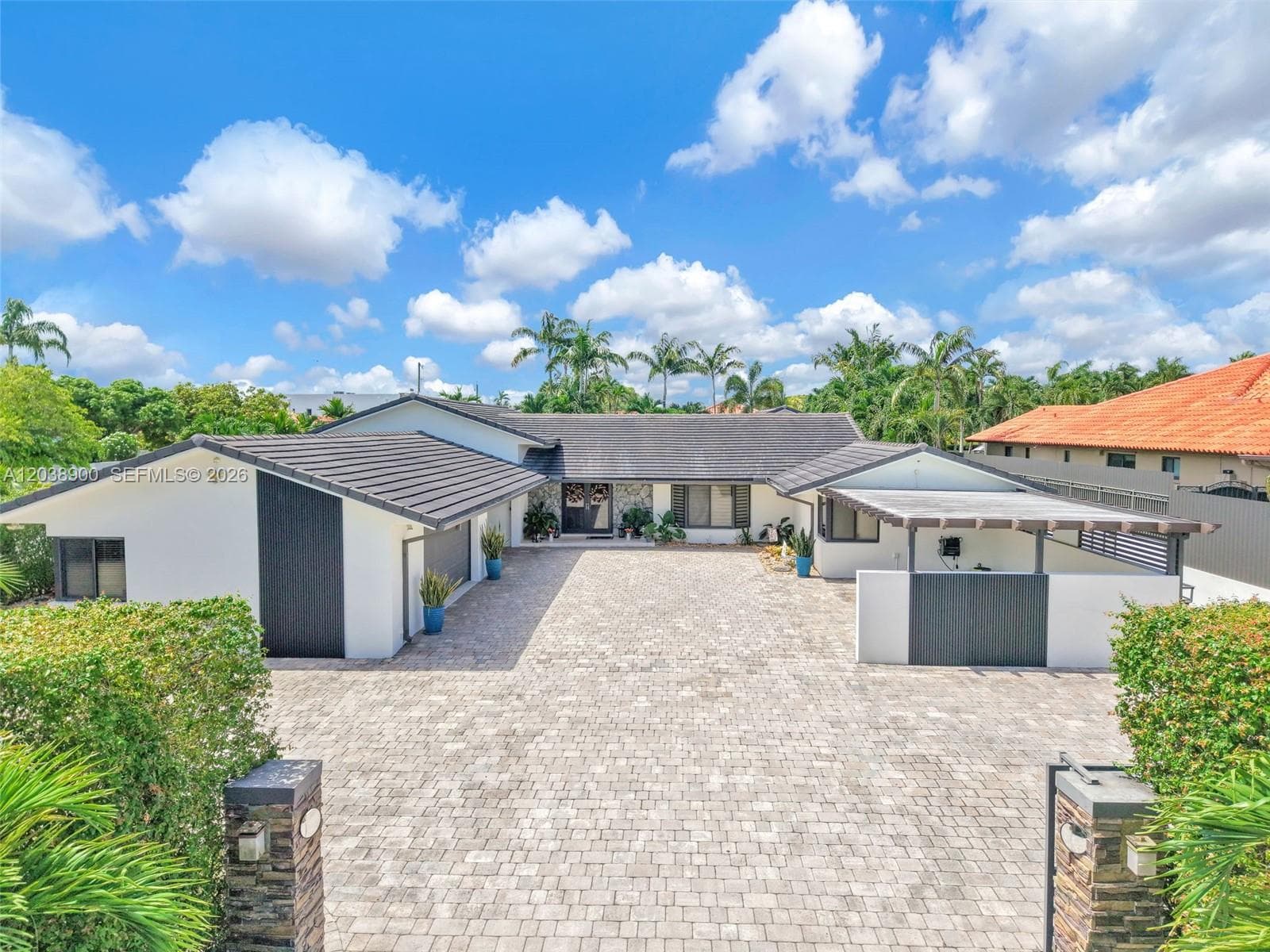 13800 SW 38th St, Miami FL 33175 photo 2