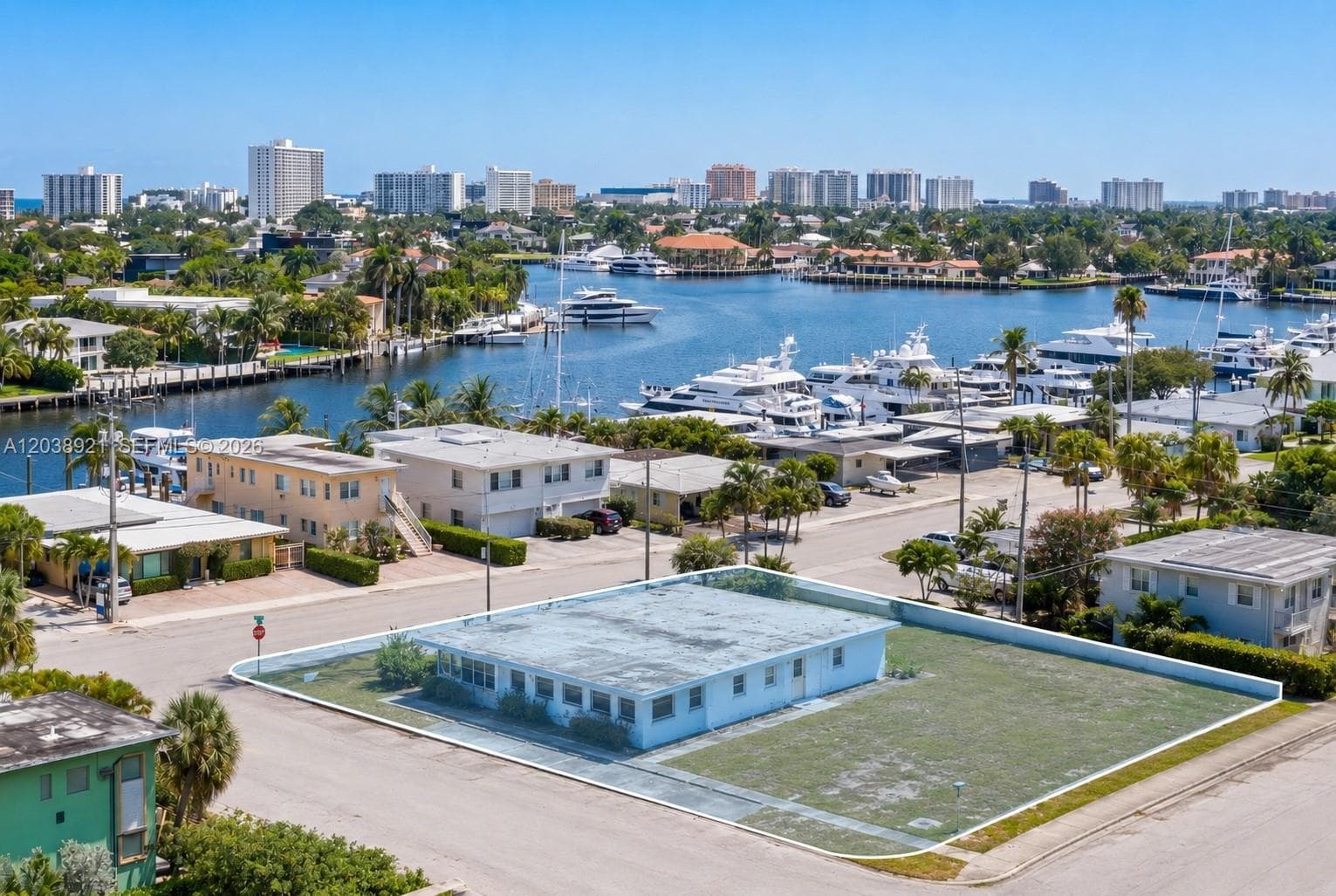 840 NE 19th Way, Fort Lauderdale FL 33304 photo 2