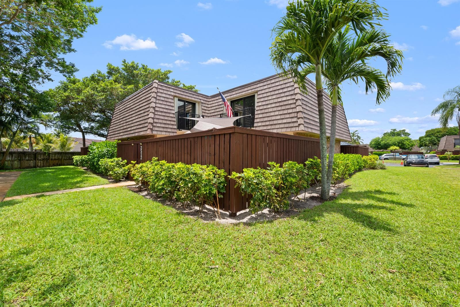 2512 SW 15th Street, Deerfield Beach FL 33442 photo 2