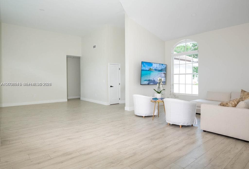 8325 NW 161st Ter, Miami Lakes FL 33016 photo 3