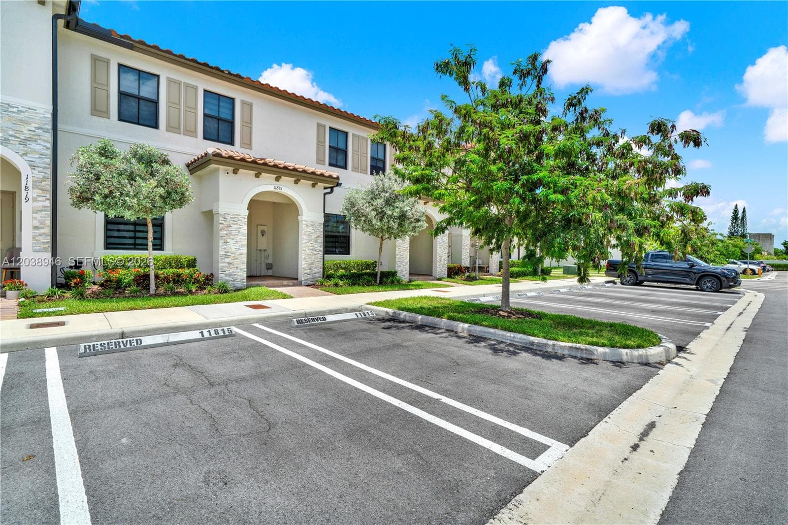 11815 SW 247th Ter, Homestead FL 33032 photo 2