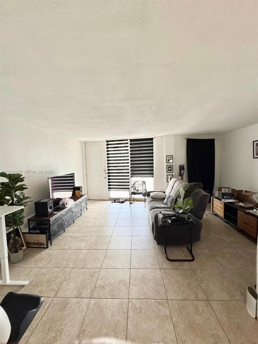 1100 Alton Rd # 5D, Miami Beach FL 33139 photo 2