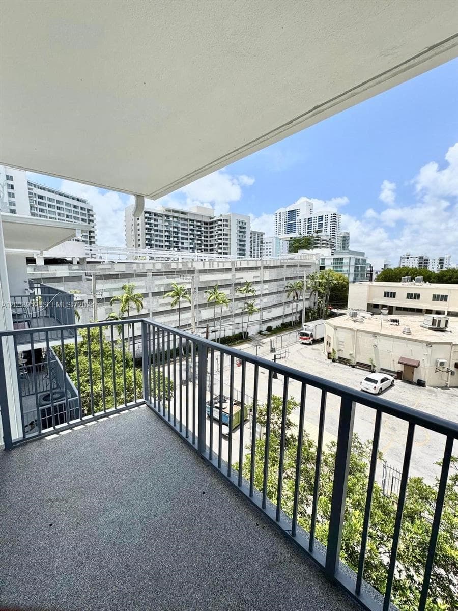 1100 Alton Rd # 5D, Miami Beach FL 33139 photo 5