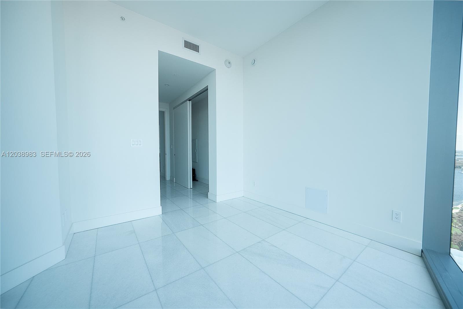 175 SE 25th Rd # 2703, Miami FL 33129 photo 2