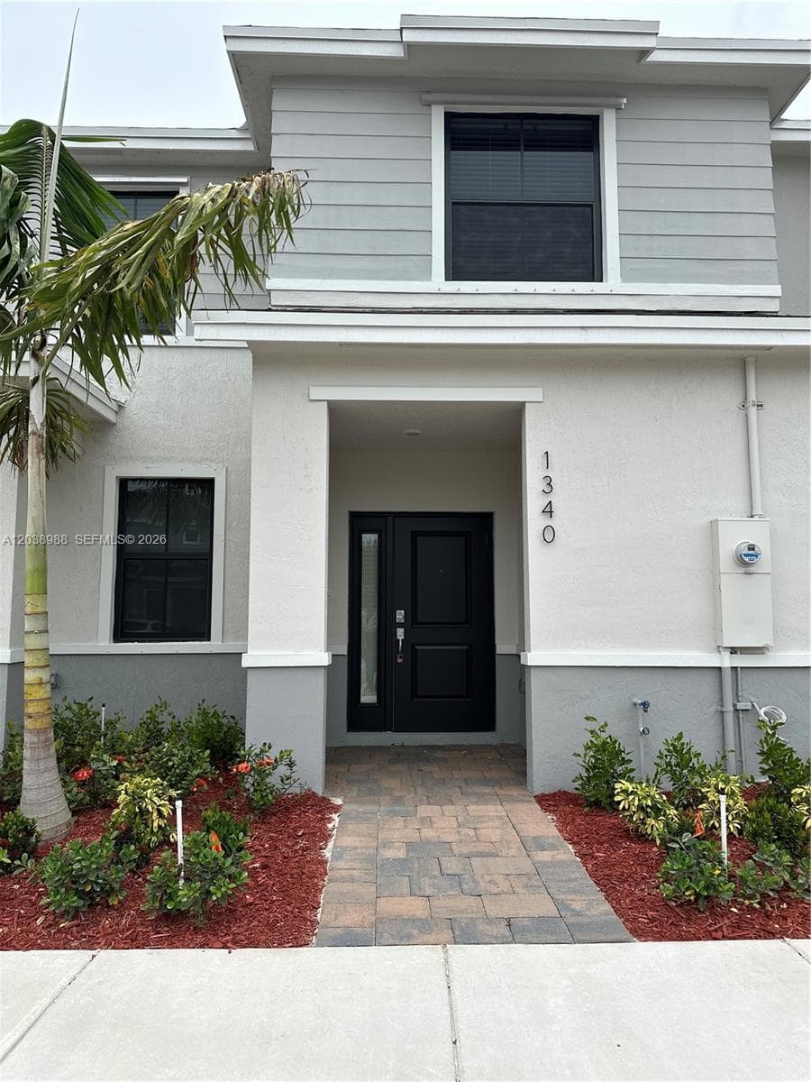 1340 NE 3rd Ave # 1340, Florida City FL 33034 photo 3
