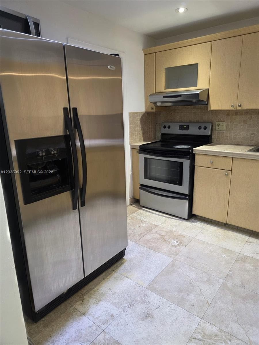 1817 S Ocean Dr # 18, Hallandale Beach FL 33009 photo 5