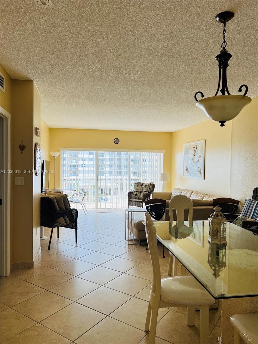 1950 S Ocean Dr # 4C, Hallandale Beach FL 33009 photo 2