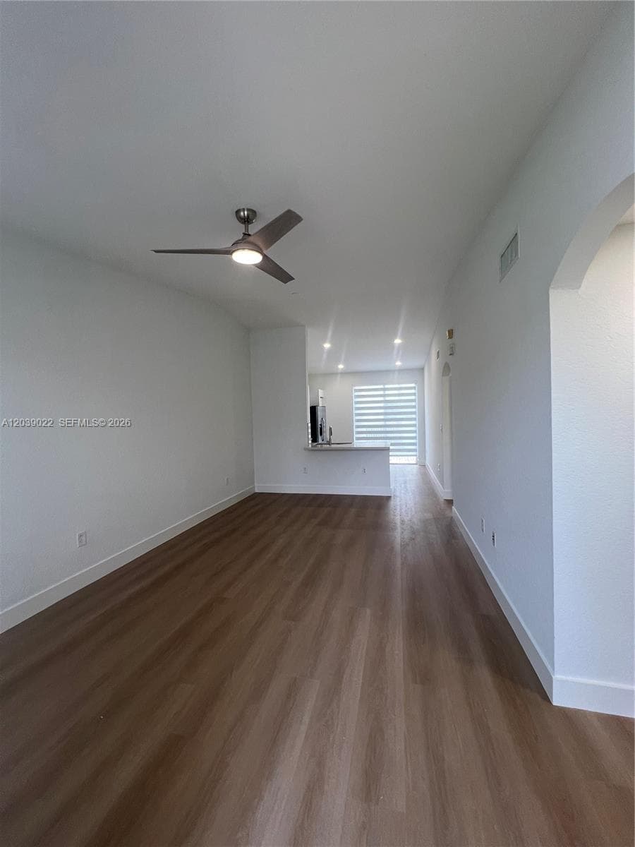 18739 SW 28th St, Miramar FL 33029 photo 3