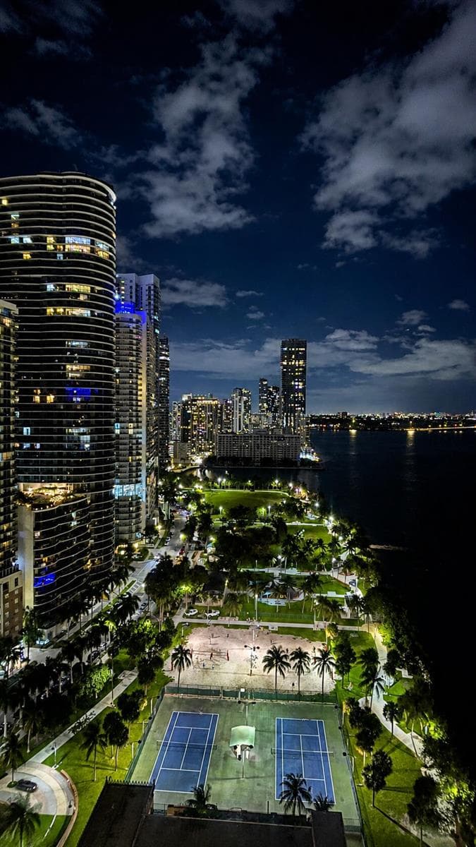 1717 N Bayshore Drive # 2935, Miami FL 33132 photo 3