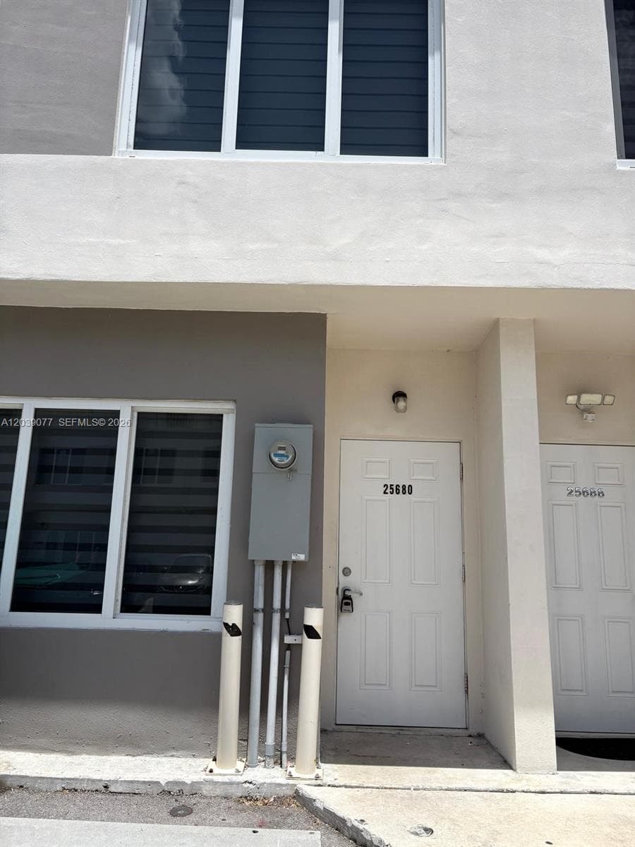 25680 SW 143rd Path, Homestead FL 33032 photo 3