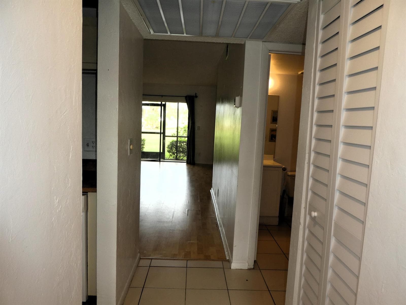 7149 Golf Colony Court # 102, Lake Worth FL 33467 photo 2