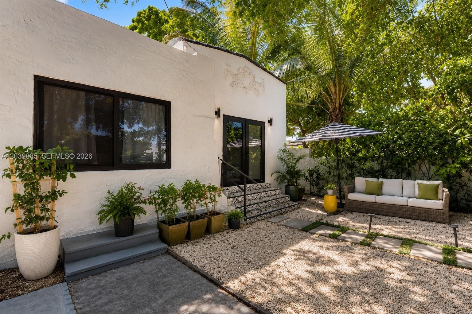 8280 NE 1st Pl, Miami FL 33138 photo 2