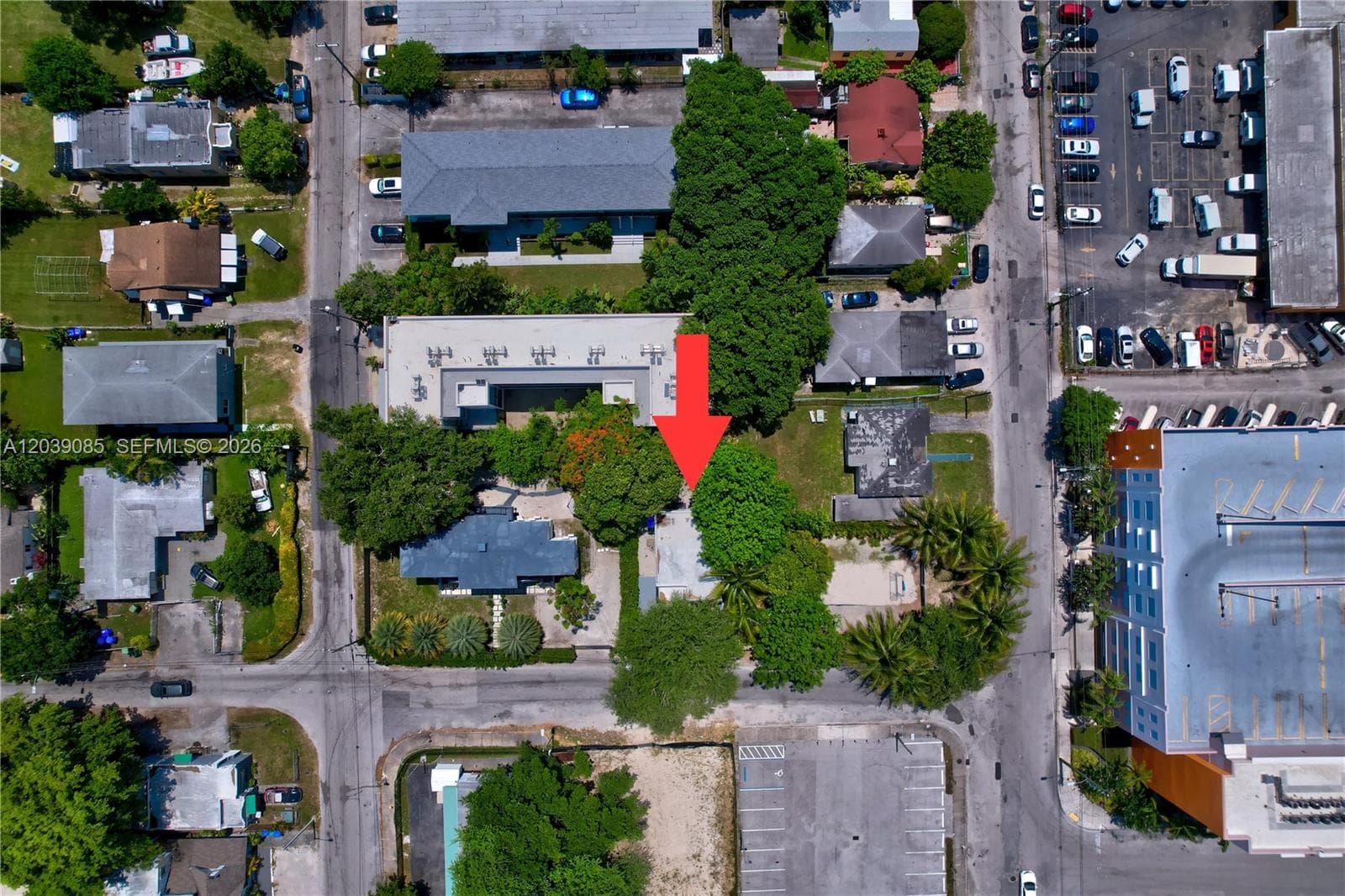8280 NE 1st Pl, Miami FL 33138 photo 3