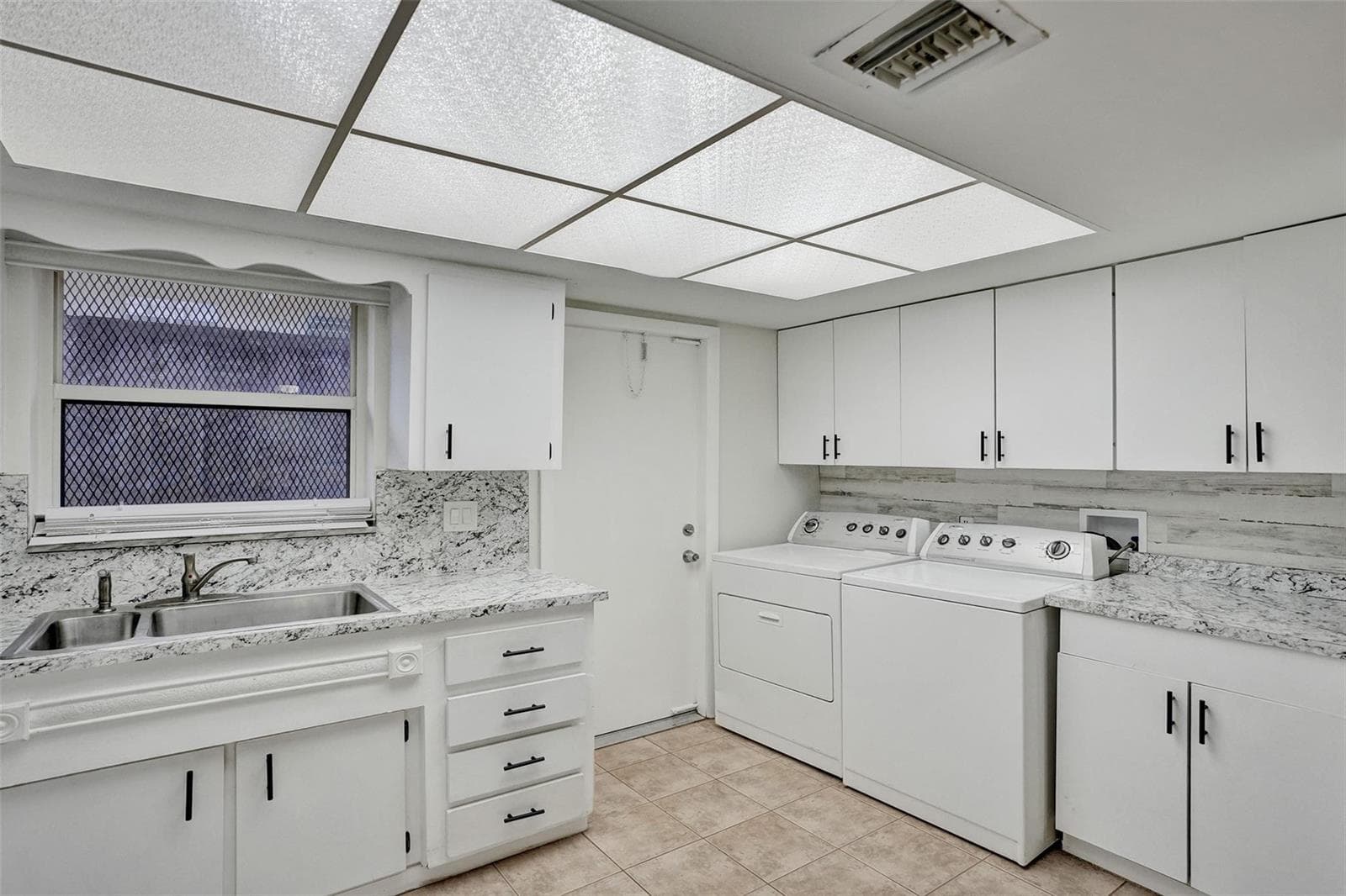 4240 NW 21st Avenue # 2, Oakland Park FL 33309 photo 5