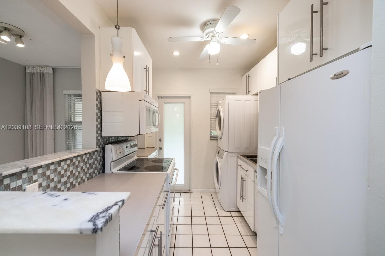 1029 NE 113 St, Biscayne Park FL 33161 photo 2