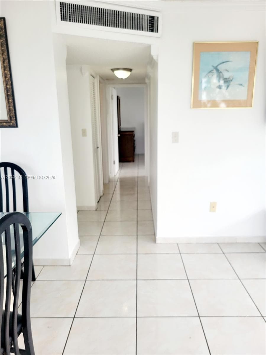 1300 NE Miami Gardens Dr # 720E, Miami, FL 33179 photo 5