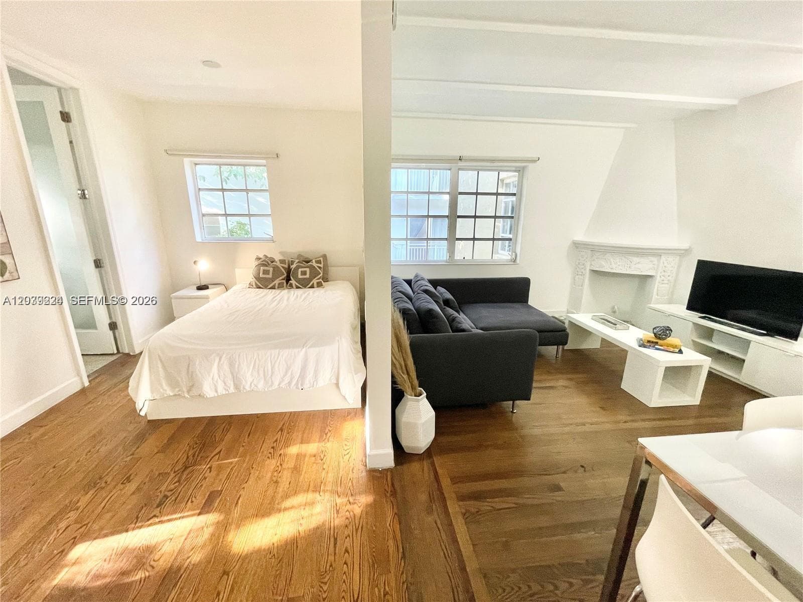 439 15th St # 18, Miami Beach, FL 33139 photo 4
