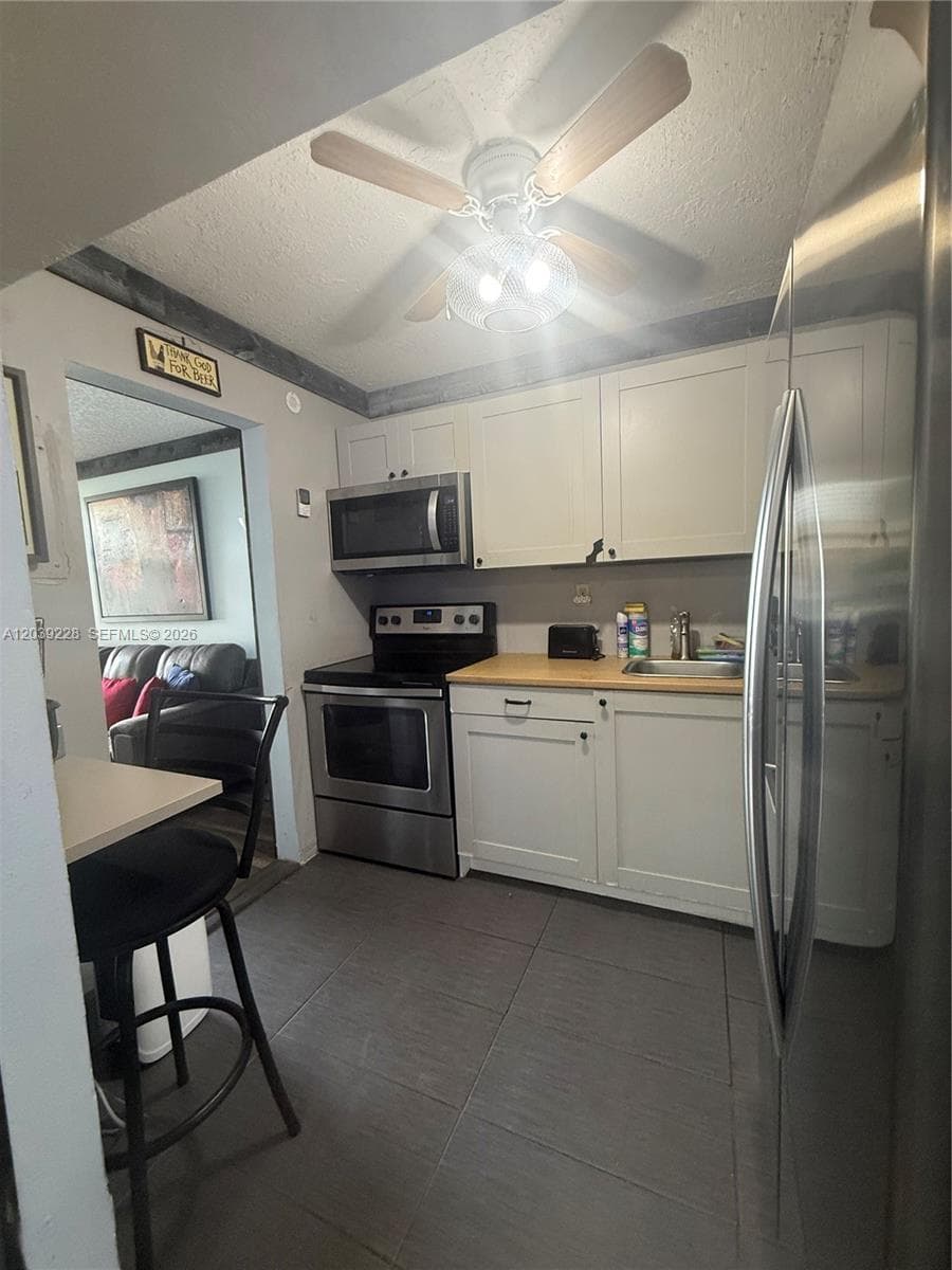 9081 Sunrise Lakes Blvd # 108, Sunrise FL 33322 photo 4