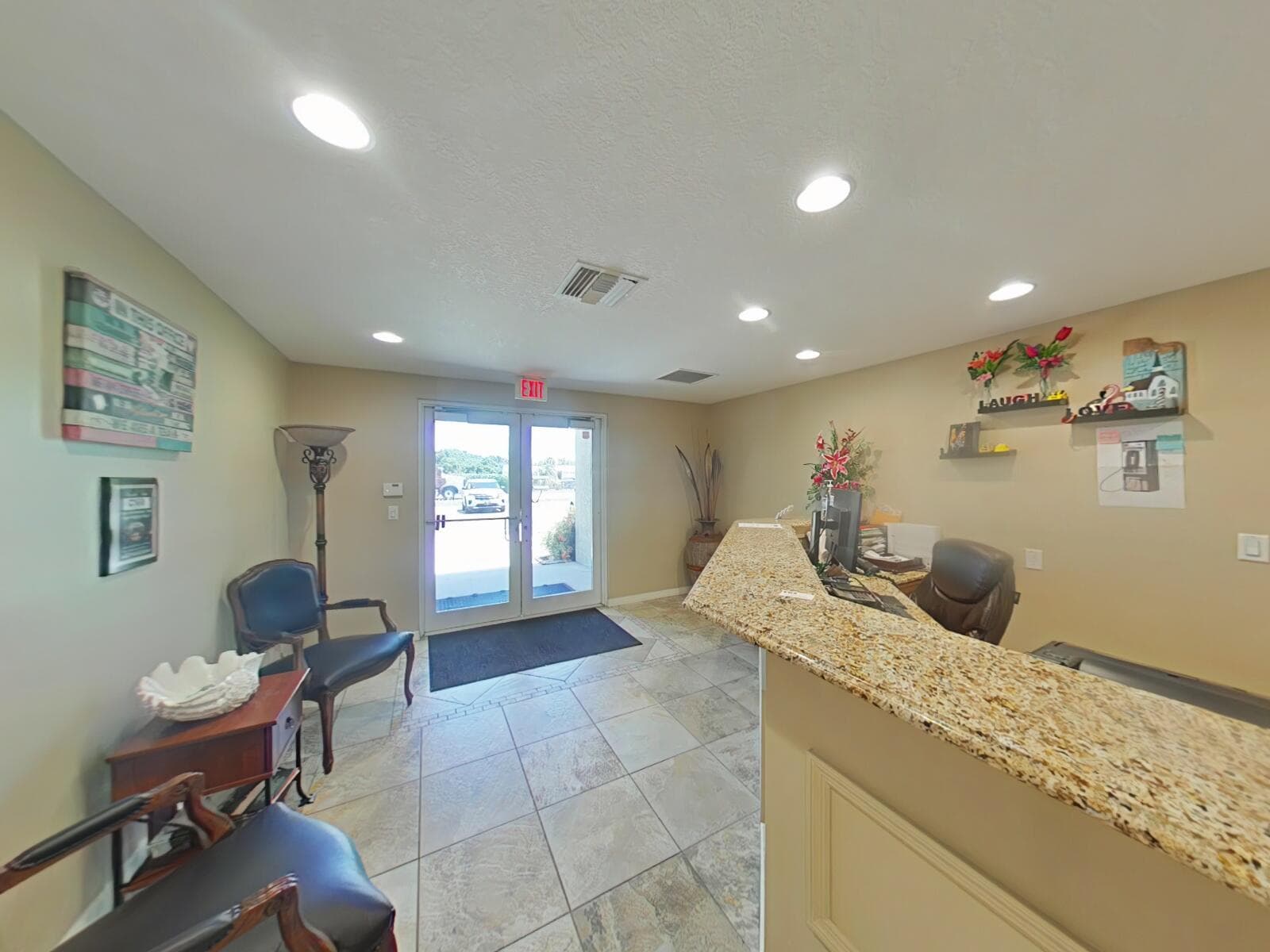 806 NW 9th Street, Okeechobee FL 34972 photo 3