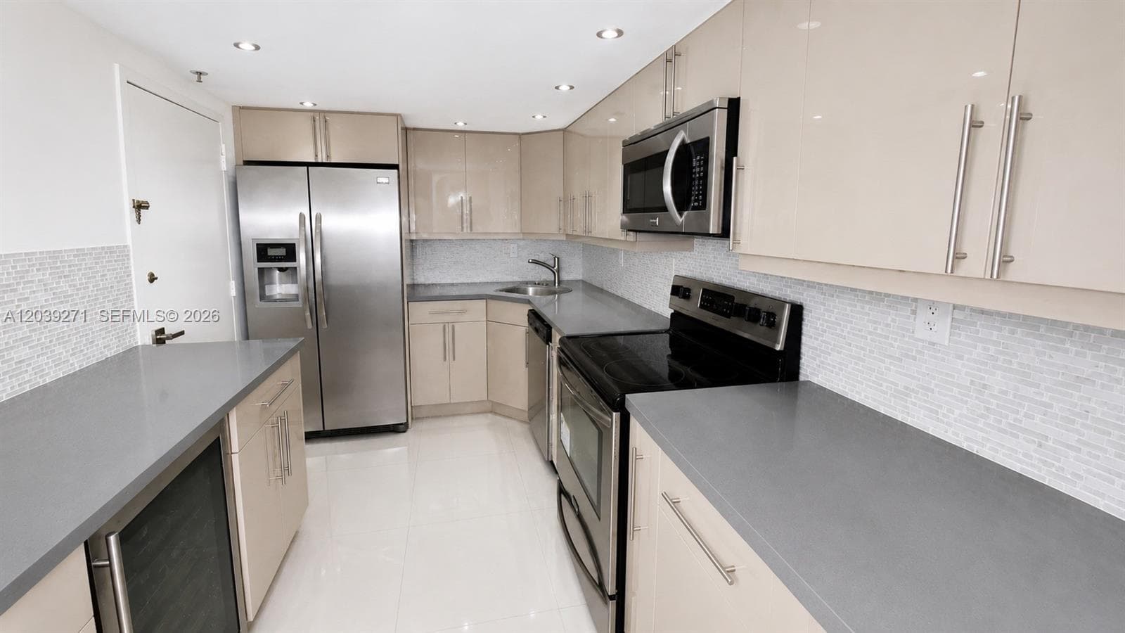 6039 Collins Ave # 401, Miami Beach, FL 33140 photo 5