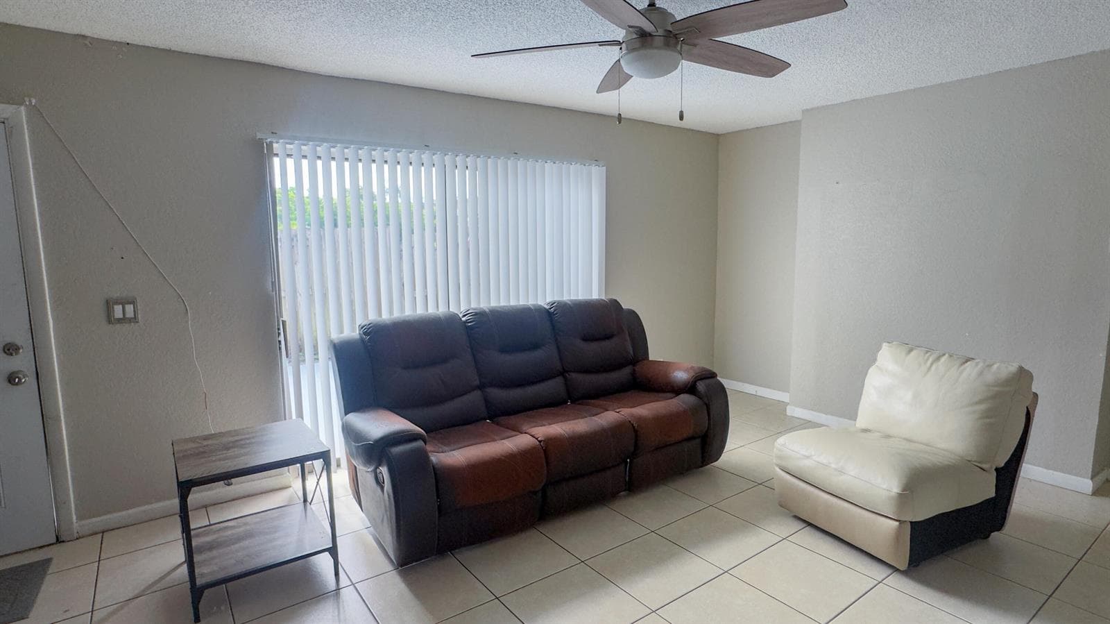 407 Arabian Road, Palm Springs FL 33461 photo 2
