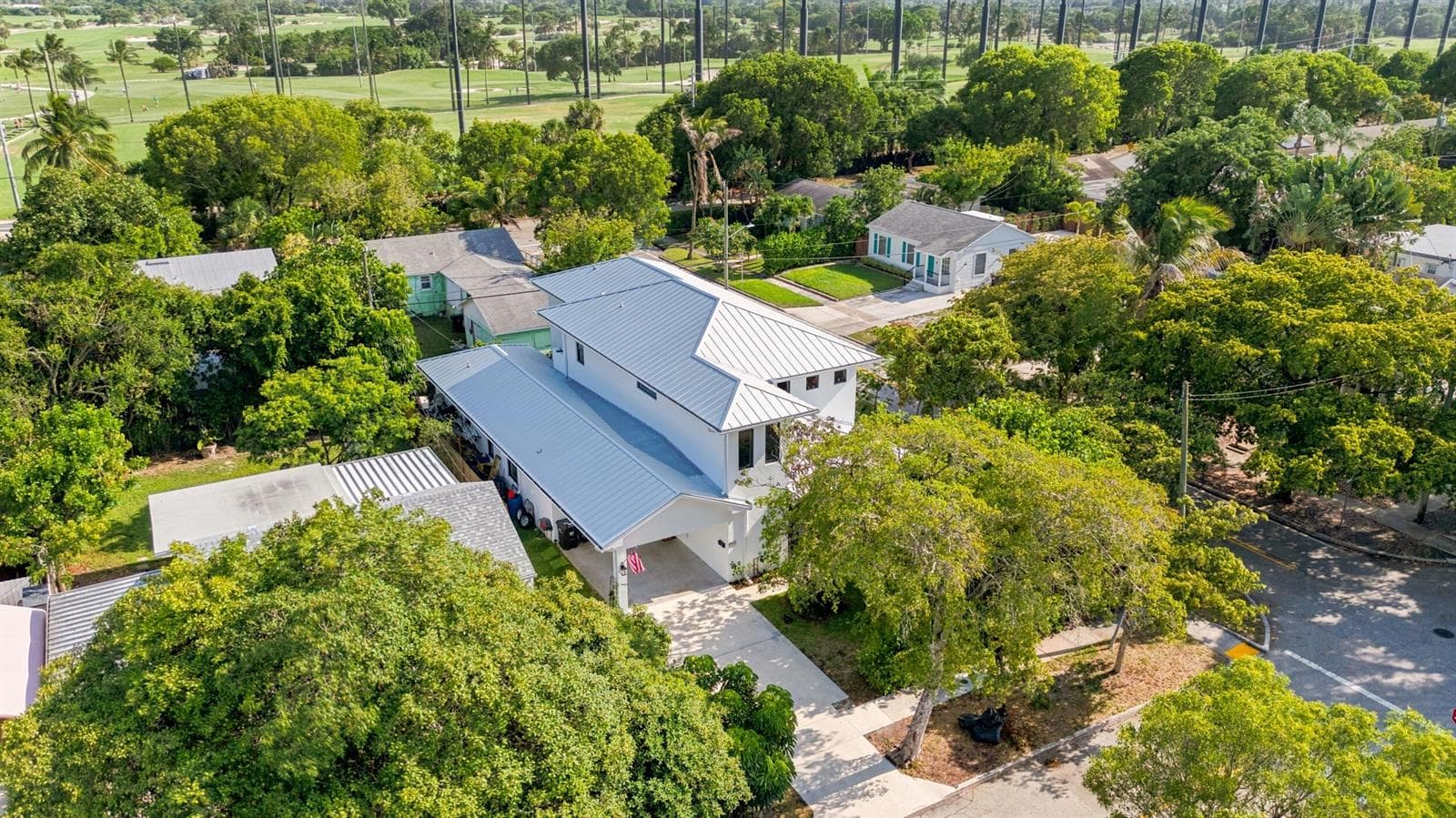 740 Winters Street, West Palm Beach FL 33405 photo 2