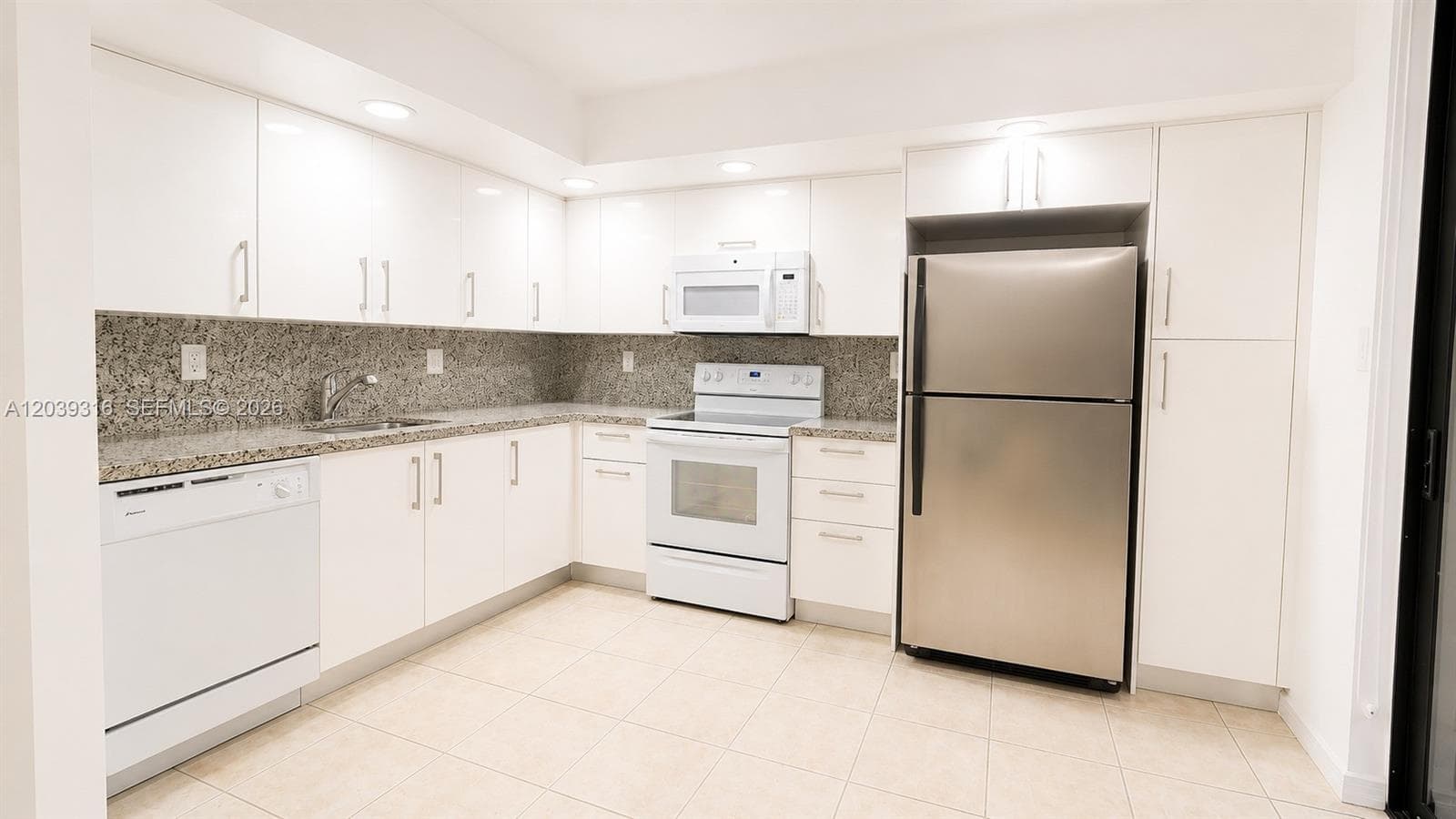 8700 SW 133rd Ave Rd # 312, Miami FL 33183 photo 5