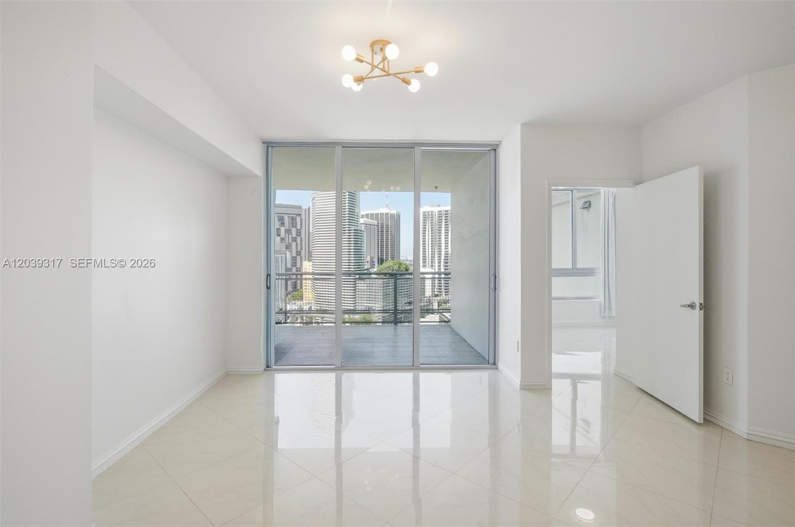 350 S Miami Ave # 1903, Miami, FL 33130 photo 5
