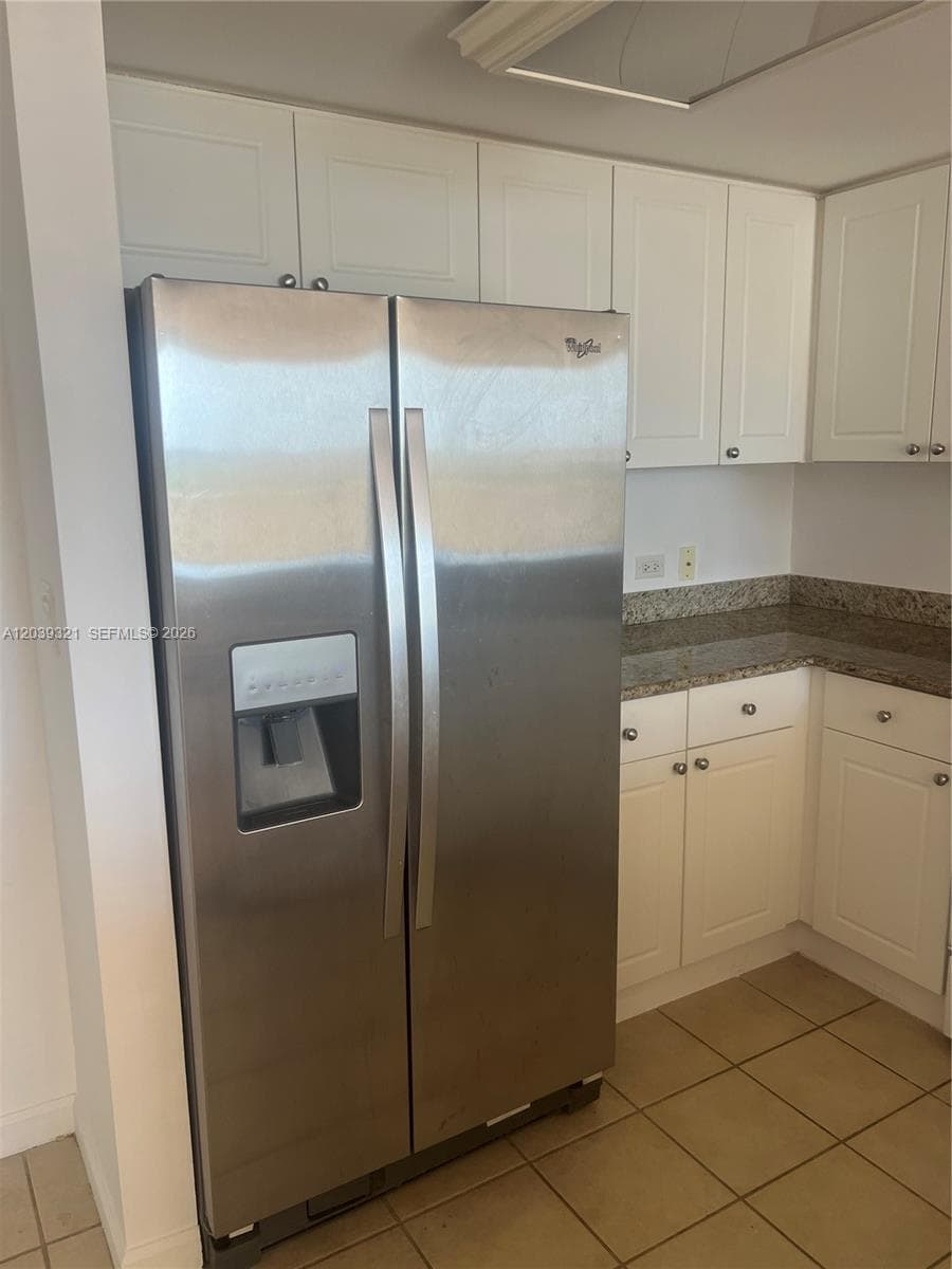 19501 W Country Club Dr # 611, Aventura FL 33180 photo 4