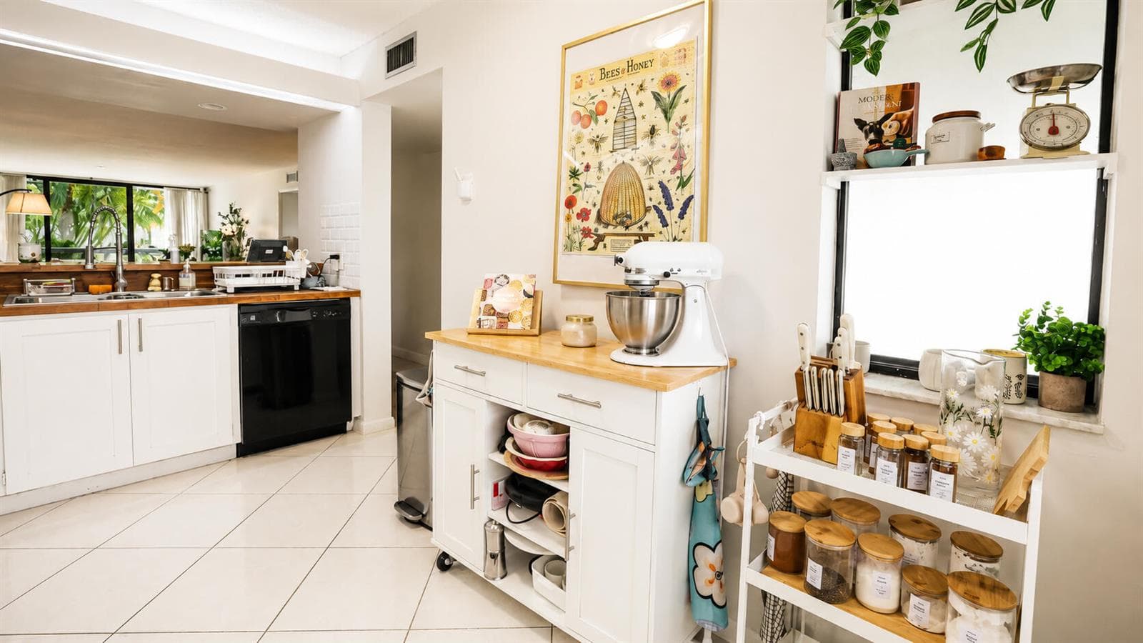 2621 Village Boulevard # 204, West Palm Beach FL 33409 photo 3