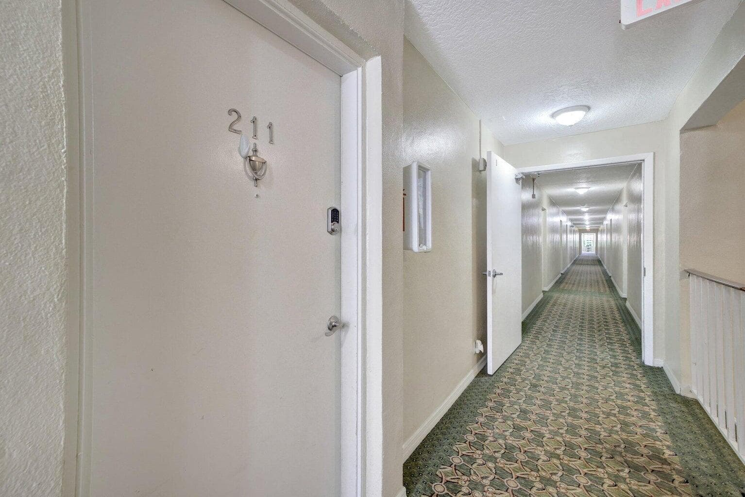 2400 NE 33rd Avenue # 211, Fort Lauderdale FL 33305 photo 4