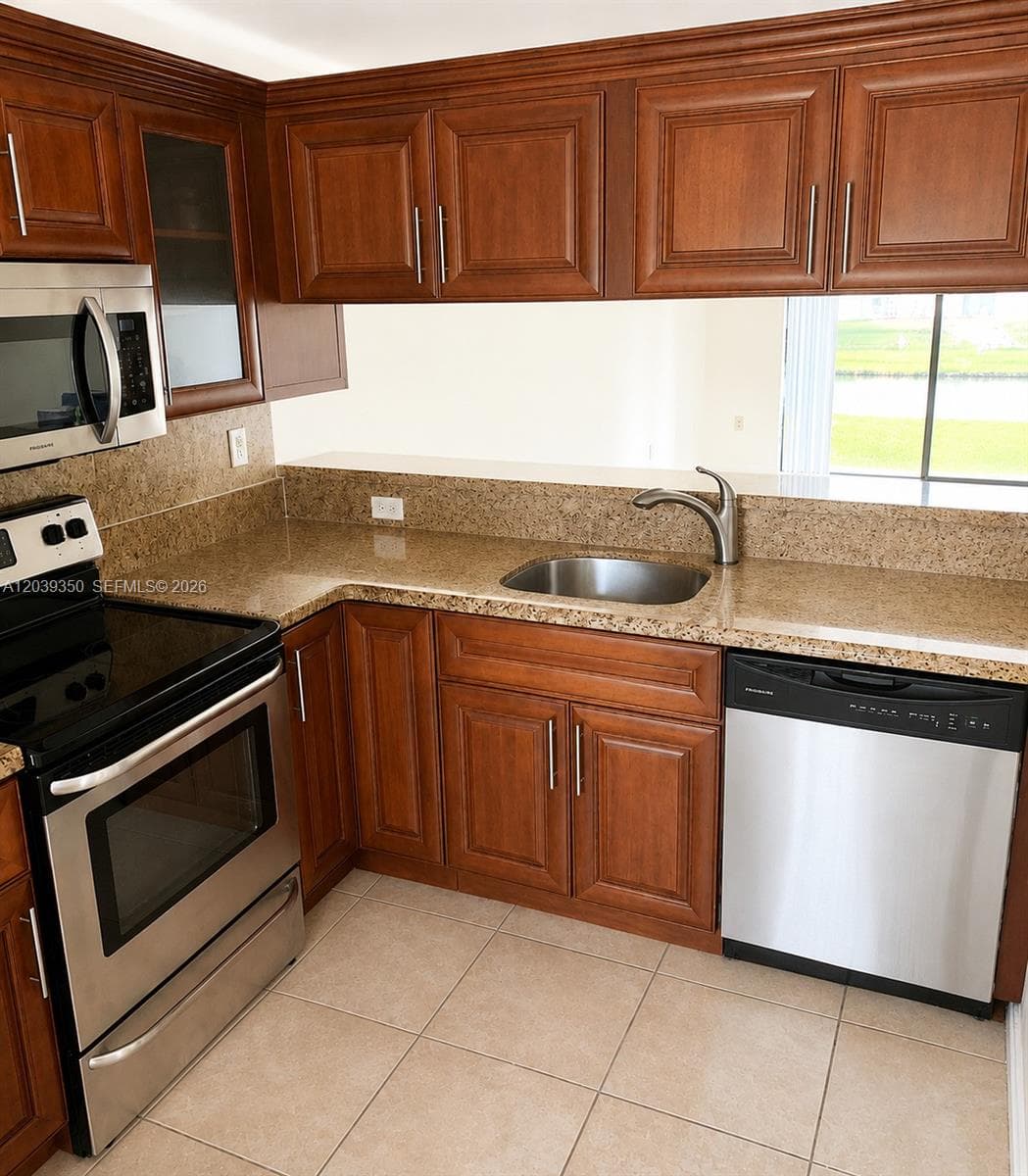 9953 NW Nob Hill Pl # 9953, Sunrise FL 33351 photo 4